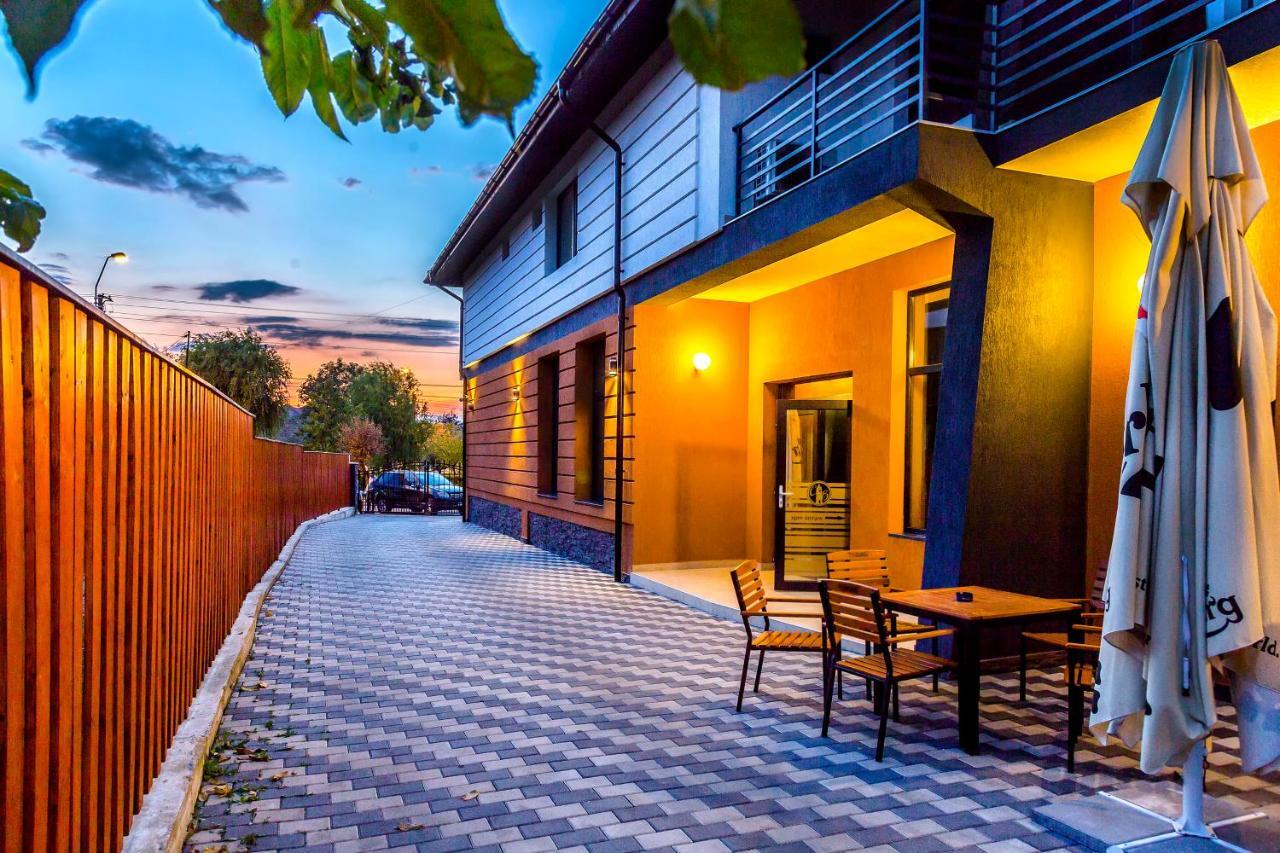 Casa Baimareana Hotel Baia Mare Ngoại thất bức ảnh