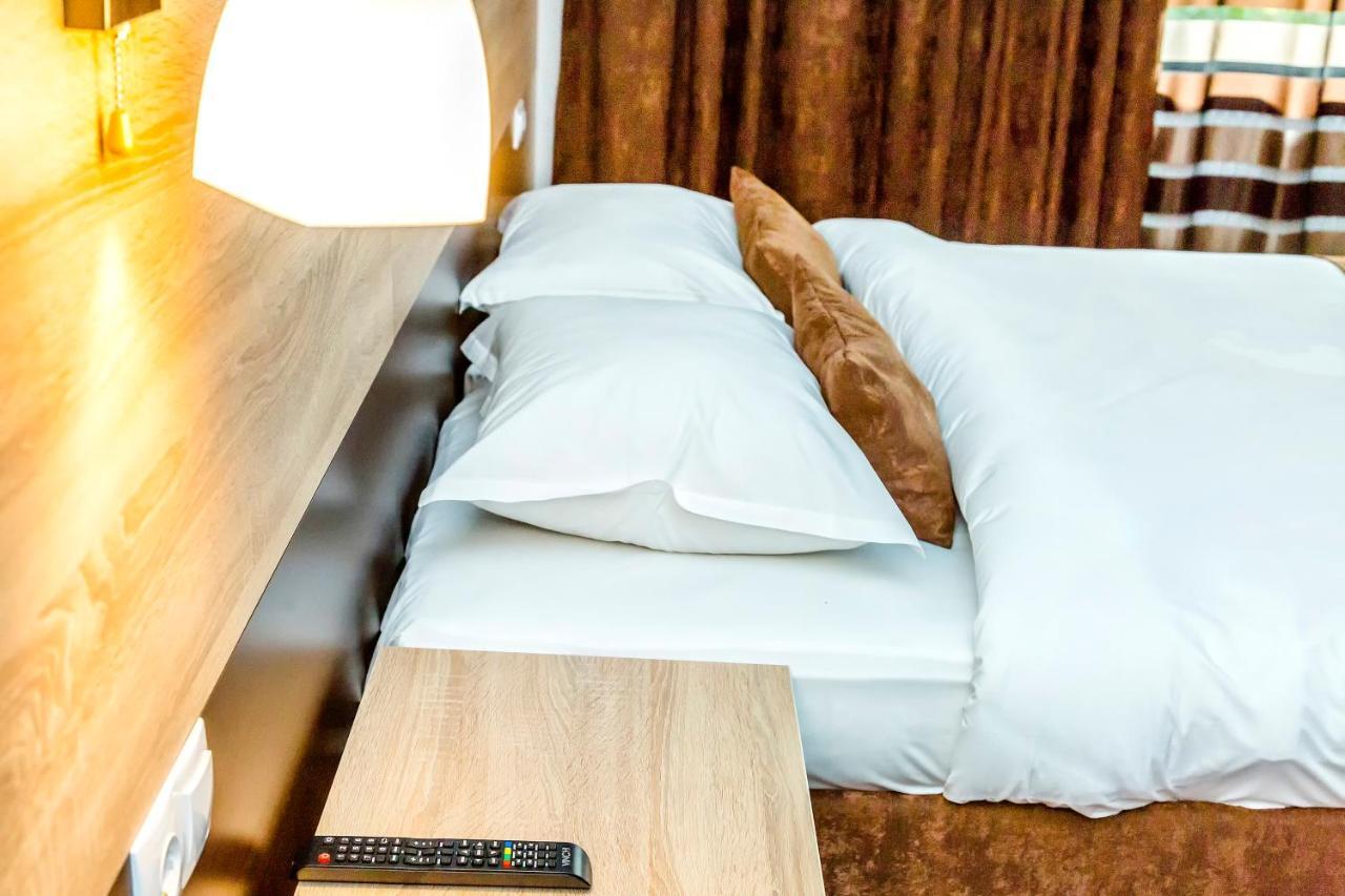 Casa Baimareana Hotel Baia Mare Ngoại thất bức ảnh