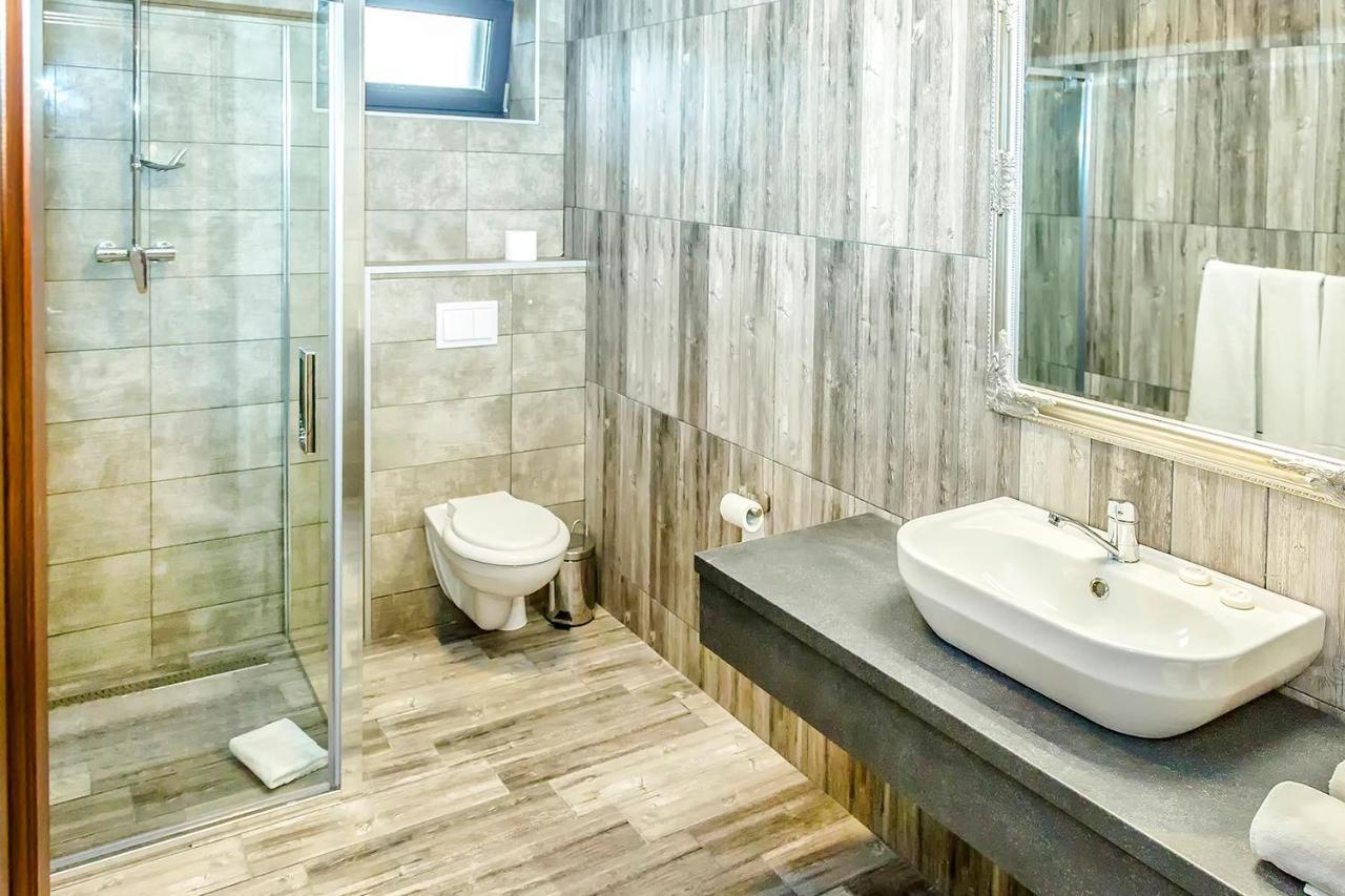Casa Baimareana Hotel Baia Mare Ngoại thất bức ảnh