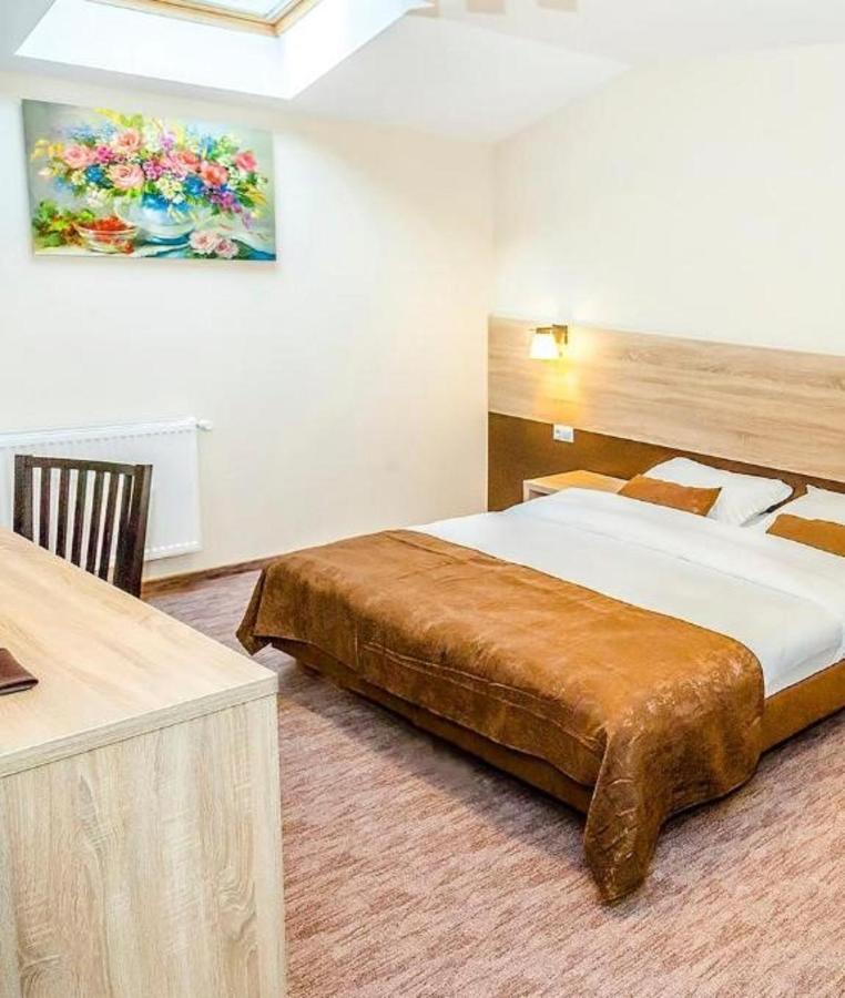 Casa Baimareana Hotel Baia Mare Ngoại thất bức ảnh
